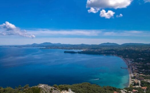 4000m² Barbati plot with breathtaking views for sale