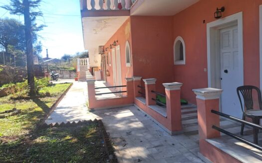 Hotel/apartment complex near Agios Georgios Beach for sale