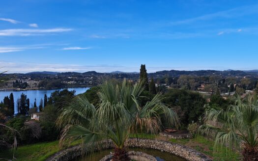 Beautiful 430m2 property in Kommeno, Corfu