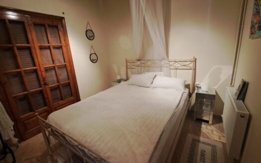 Key ready 3 bedroom house close to the beach