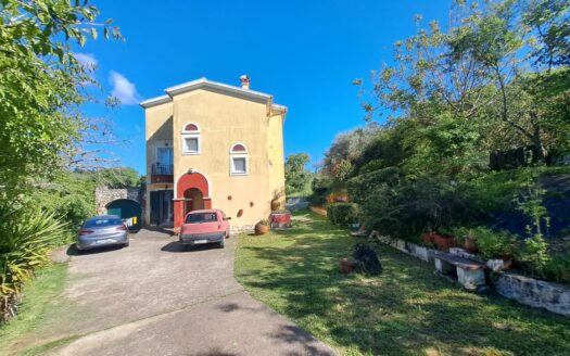 Detached house for sale in Corfu