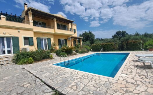 SOLD – 4 Bedroom villa with beautiful views