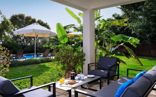 Beautiful beachfront villa for sale in North Corfu