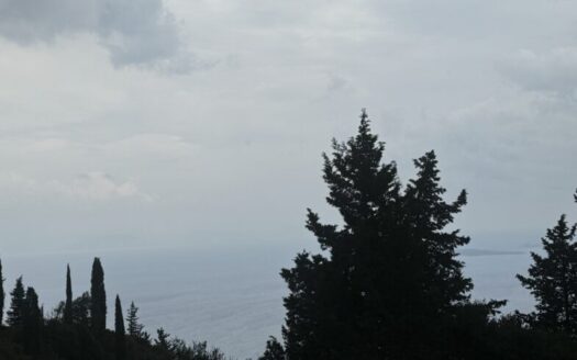 500m2 buildable sea view plot in Spartilla