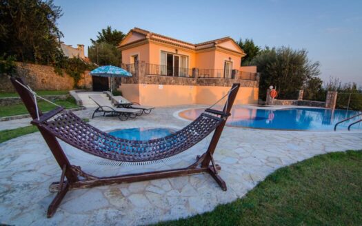 2 Bedroom Villa in Dassia With Fantastic Views