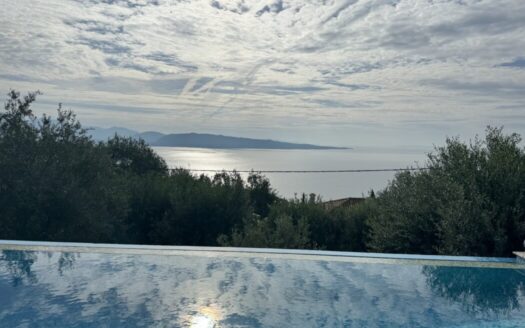 Beautiful 3 bedroom villa with beautiful sea views