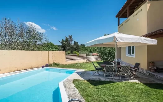 Spacious 5 bedroom Villa for Sale in Afra, Central Corfu