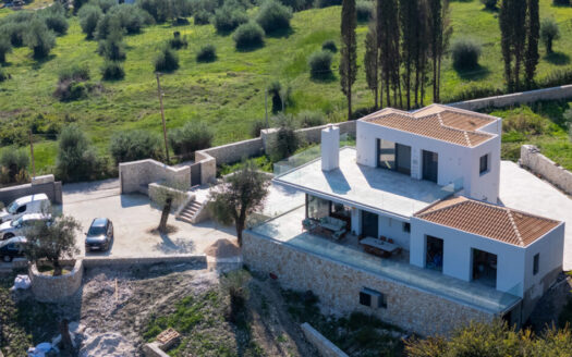 New exclusive listing on the East Cost of Corfu