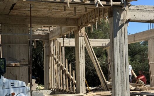 Unfinished building with amazing views in Nissaki
