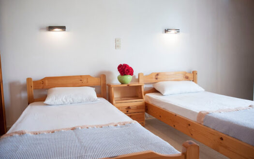 Beachside Commercial Property for Sale: Restaurant, Office Space & Year-Round Revenue Opportunity in North Corfu