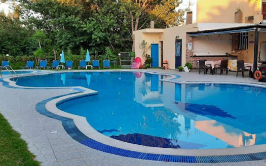 Beachside Commercial Property for Sale: Restaurant, Office Space & Year-Round Revenue Opportunity in North Corfu