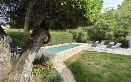 Charming 2-Bedroom Cottage with Private Pool in a Peaceful Olive Grove, Near Pelekas