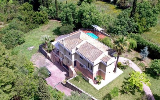 Luxury Villa with sea and city views – For Sale in Corfu