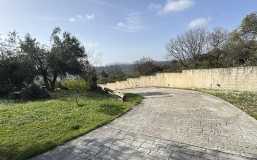 Hilltop Villa in Korakiana with Stunning Panorama