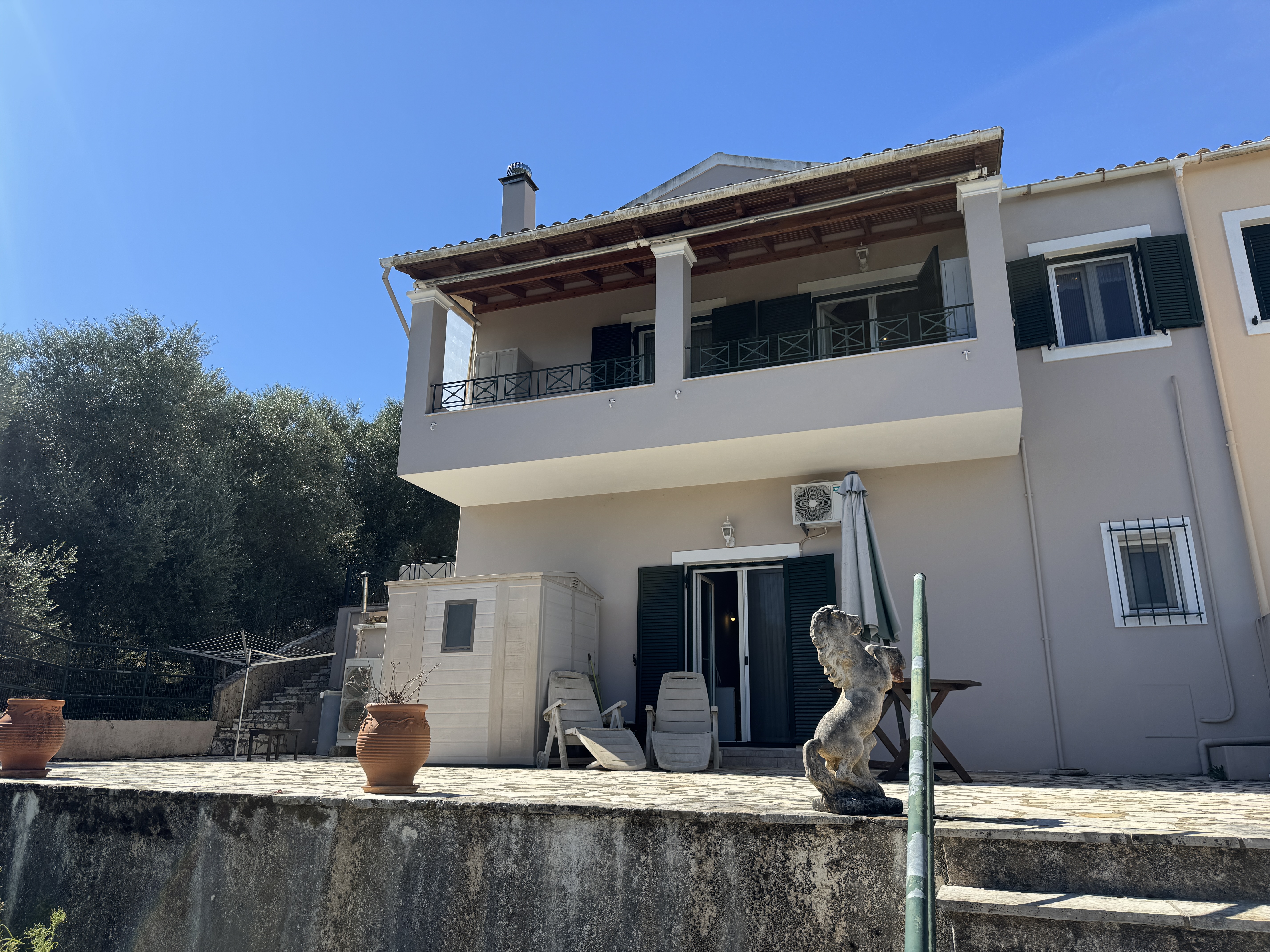 House in Agios Ioannis - view 1
