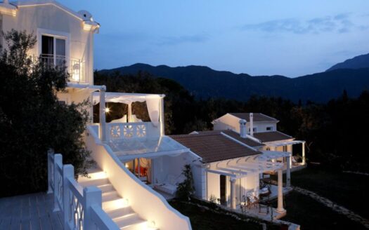 Exquisite 6-Suite Luxury Villa with Sea Views – North Corfu