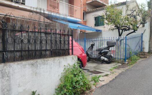 One-Bedroom smart layout Home with Open Living Space