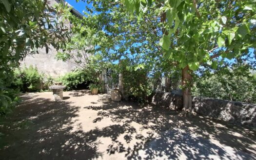 A True Treasure: Restored 16th Century Manor House with Development Potential