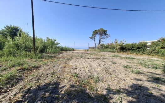 3,500m² Plot with Direct Beach Access