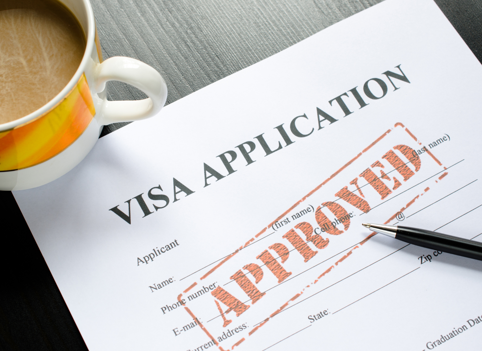 Greek property with a Golden Visa symbol, highlighting residency benefits for foreign buyers in 2025.