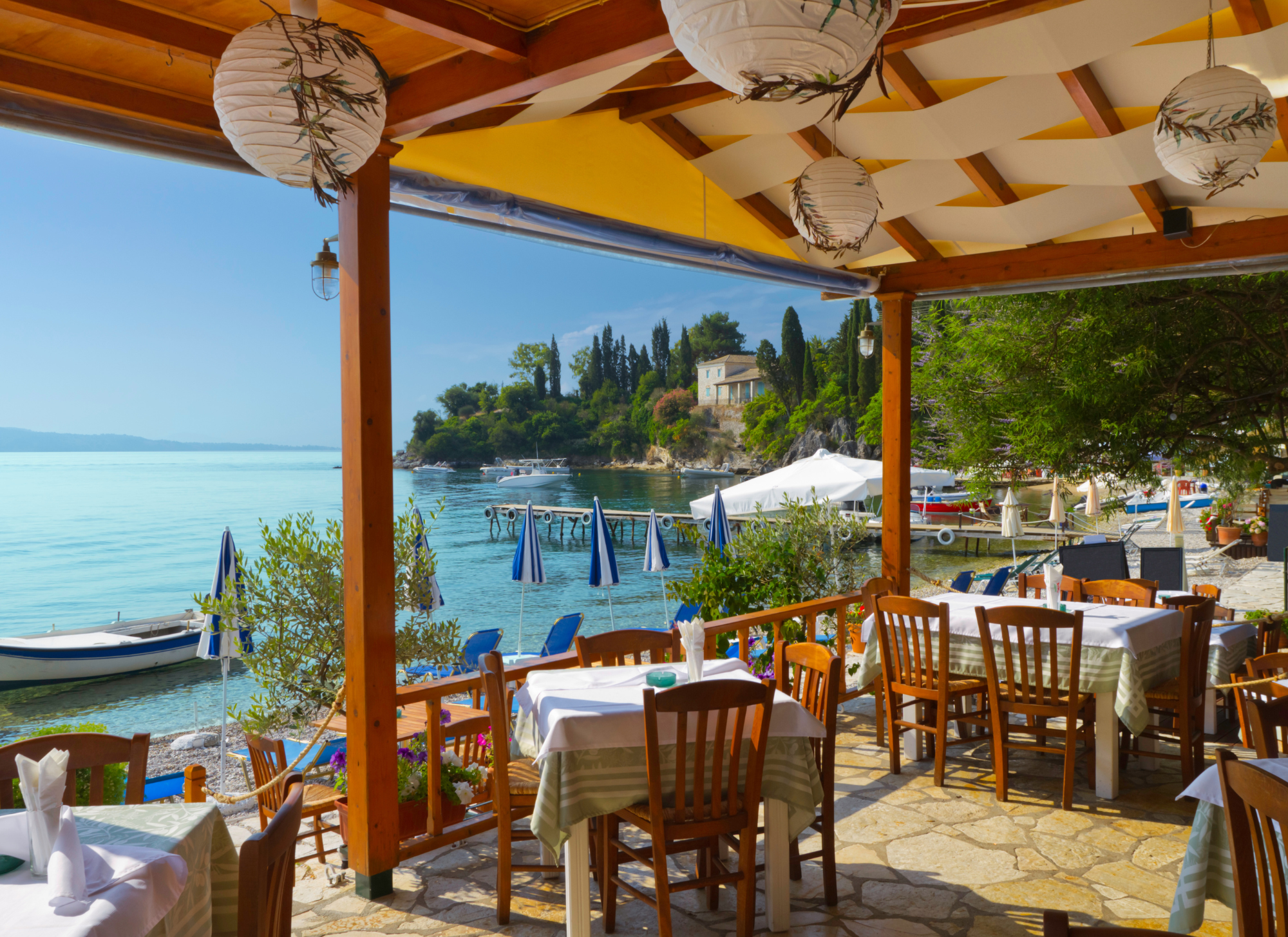 Tavernas in Corfu Town serving traditional Greek dishes