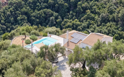 Detached Villa in Vigglatouri, Corfu – 3 Ensuites, Pool, Big Sea Views & Expansion