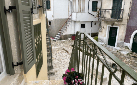 Renovated Stone Maisonette in in Sinarades