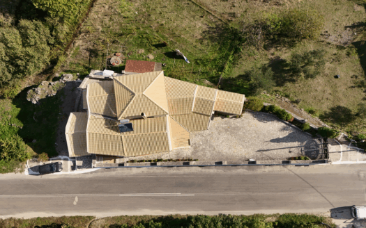 Authentic Stone Residence with Separate Studio and Easy Access to West Coast Beaches