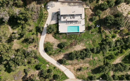 Modern Sea-View Villa Steps from the Beach in Paramonas