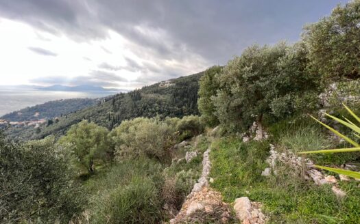 Kentroma, Corfu – Plot With 188m² Construction Rights