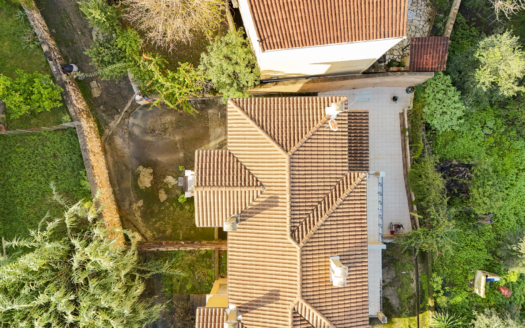 Three-Level Maisonette with Views in Evropouli