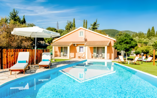 Private Villa on a 4,700 m² Plot Near Liapades & Palaiokastritsa