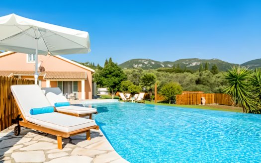 Private Villa on a 4,700 m² Plot Near Liapades & Palaiokastritsa