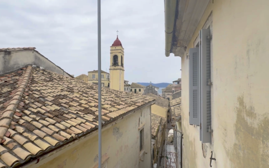 3-Bedroom Renovated Apartment in Corfu Old Town – Sea View Balcony