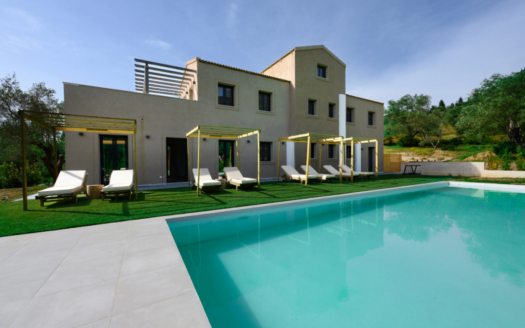 4-Bedroom Villa with Pool and Mountain Views in Moraitika