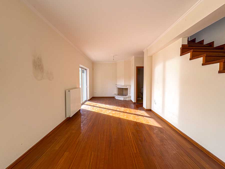 Listing photograph 16 of 20 of the house in Potamos, published by Chase Real Estate Corfu.