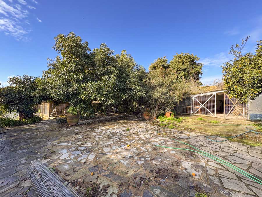Listing photograph 19 of 56 of the house in Chalikounas, published by Chase Real Estate Corfu.