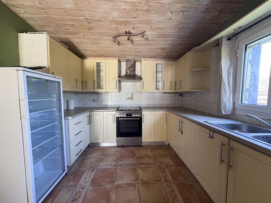 Listing photograph 37 of 56 of the house in Chalikounas, published by Chase Real Estate Corfu.