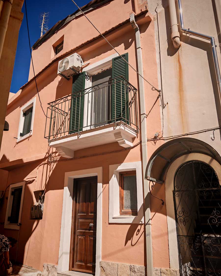 Listing photograph 6 of 26 of the apartment in Corfu Town, published by Chase Real Estate Corfu.