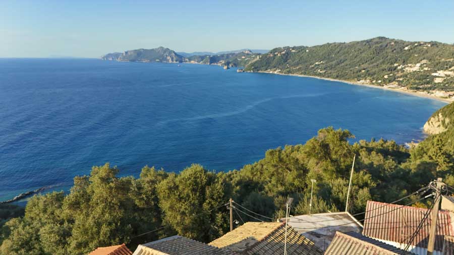 Listing photograph 4 of 37 of the house in Pentáti, published by Chase Real Estate Corfu.