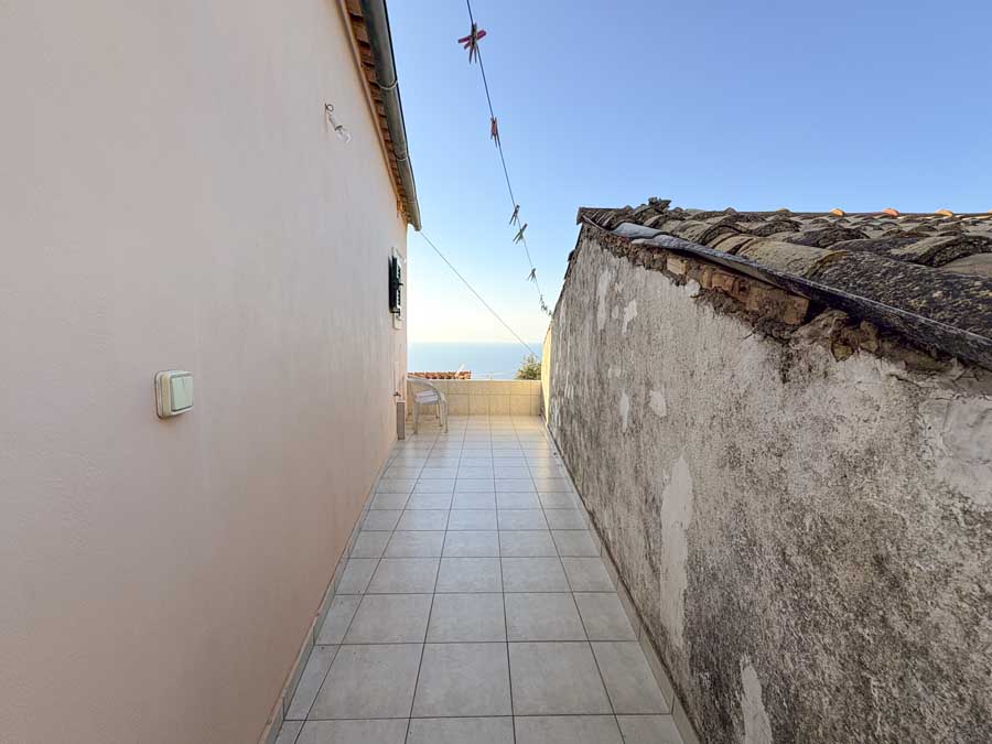 Listing photograph 33 of 37 of the house in Pentáti, published by Chase Real Estate Corfu.