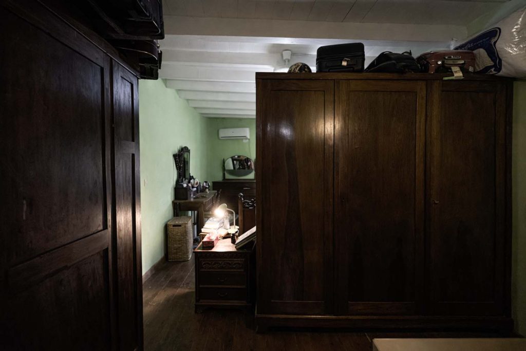 Spacious 3rd Floor Apartment for Sale in Corfu Old Town 160m² with Attic Potential (33)