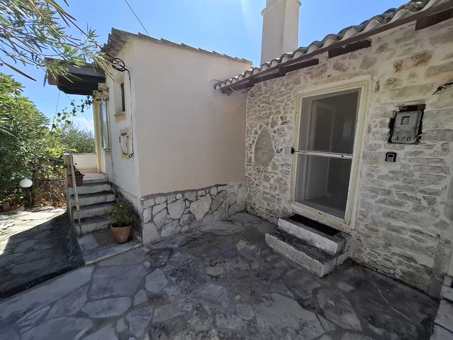 Listing photograph 7 of 32 of the house in Katavolos, published by Chase Real Estate Corfu.