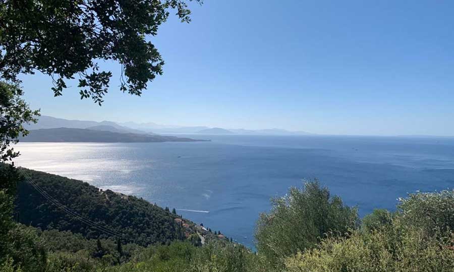 Listing photograph 4 of 32 of the house in Katavolos, published by Chase Real Estate Corfu.