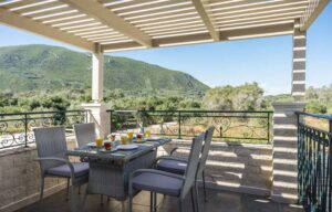 Complex of Three Stone Villas with Pool for Sale near Agios Matthaios, South West Corfu (8)