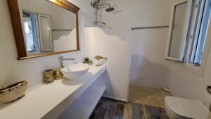 Driftwood Beach House Beachfront Five Bedroom Property for Sale near Acharavi, North Corfu (26)