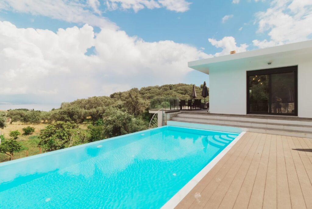 Exclusive Brand New 5 Bedroom Villa Beside Barbati (1)