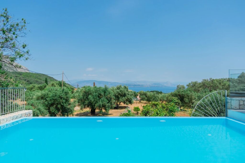 Exclusive Brand New 5 Bedroom Villa Beside Barbati (6)