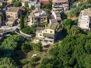Exclusive Full Building with Development Potential for Sale in Mandouki, Corfu Town (4)