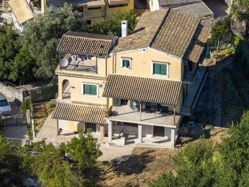 Exclusive Full Building with Development Potential for Sale in Mandouki, Corfu Town (5)